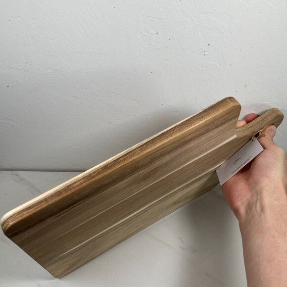 Market SquareAcacia Cutting Board - NWT - Picture 5 of 6